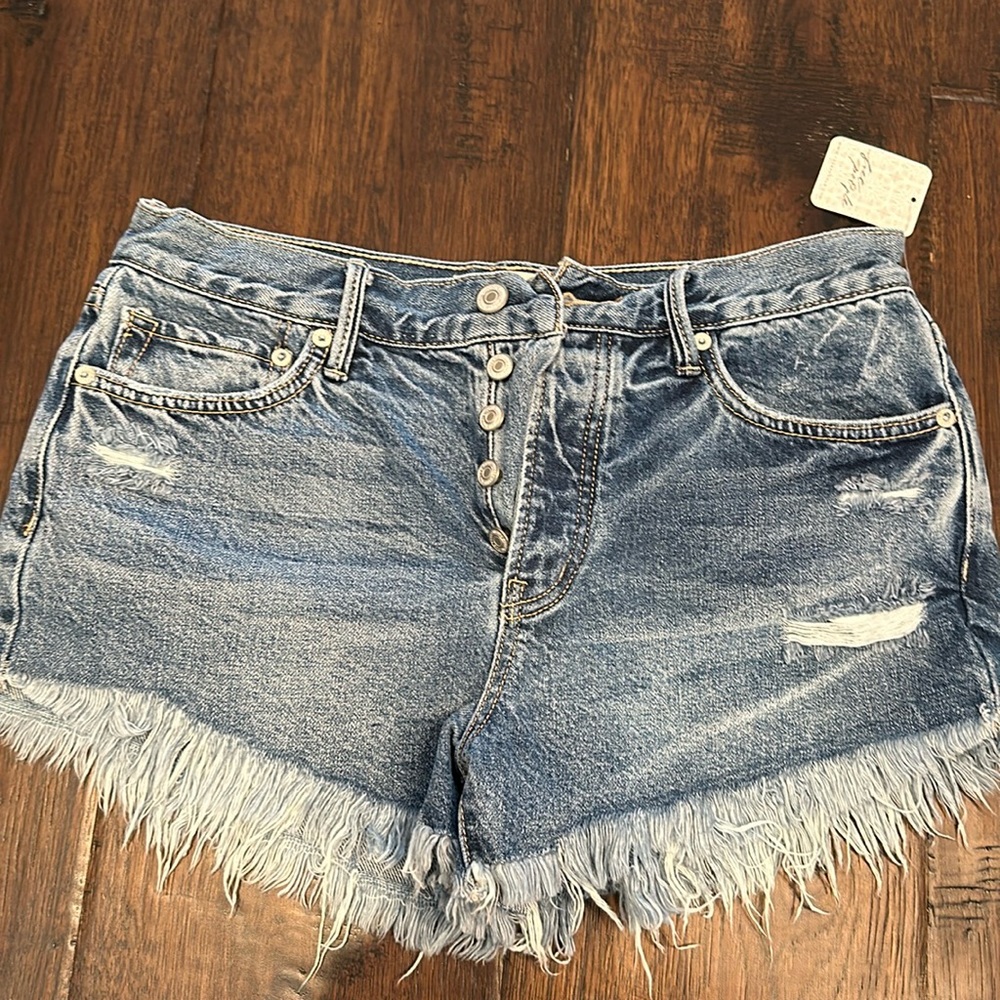 Free People Mid Rise Short NWT